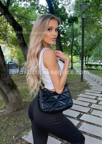 Лена, Г. Заводоуковск